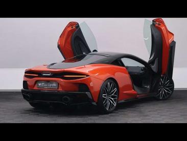 McLaren GT — photo 13