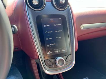 McLaren GT — photo 22