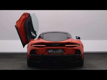 McLaren GT — photo 14