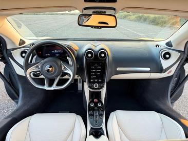 McLaren GT — photo 4