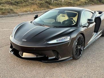 McLaren GT — photo 26