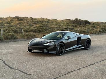 McLaren GT — photo 40