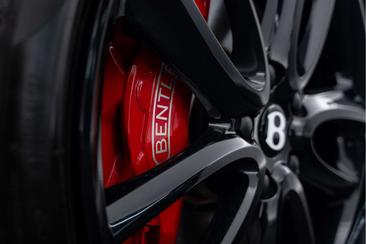 Bentley Continental GT V8 — photo 11