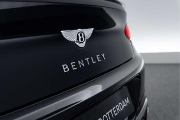 Bentley Continental GT V8 — photo 15