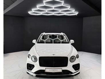 Bentley Bentayga V8 S — photo 8
