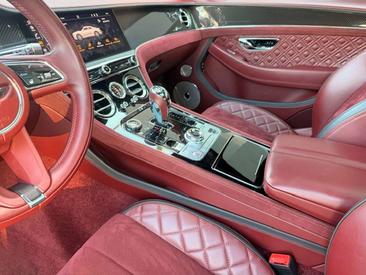 Bentley Continental GT W12 Speed — photo 11