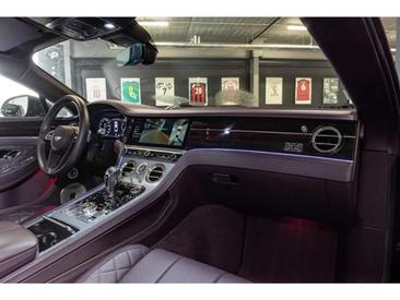 Bentley Continental GT W12 Mulliner First Edition — photo 8