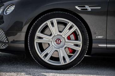 Bentley Continental GT V8 S Mulliner — photo 8