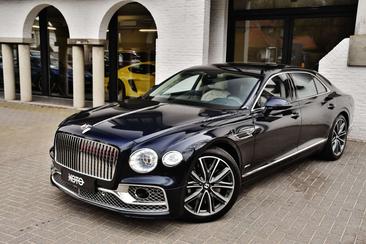 Bentley Flying Spur Hybrid Azure — photo 20