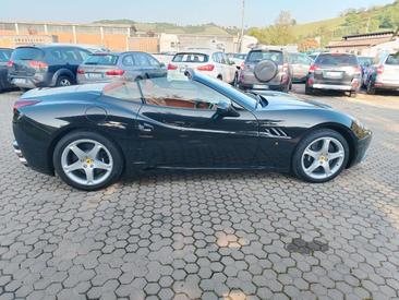Ferrari California — photo 3