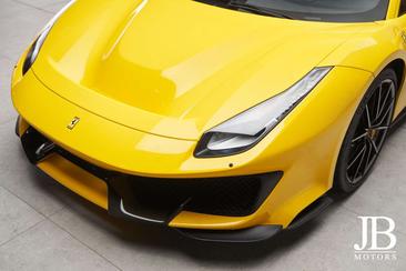 Ferrari 488 — photo 12