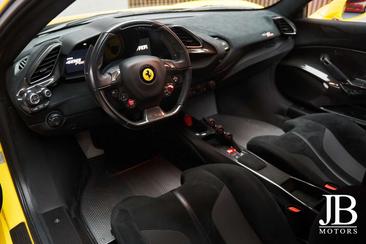 Ferrari 488 — photo 35