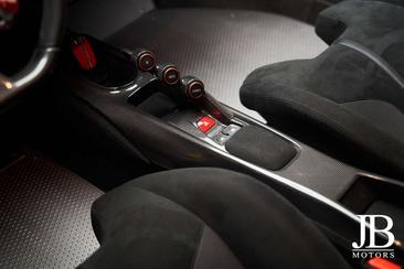 Ferrari 488 — photo 39