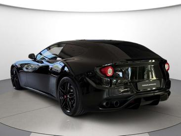 Ferrari FF — photo 20