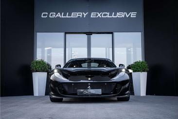 Ferrari 812 Superfast — photo 2