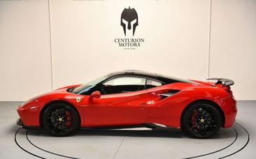 Ferrari 488 — photo 6