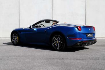 Ferrari California — photo 2