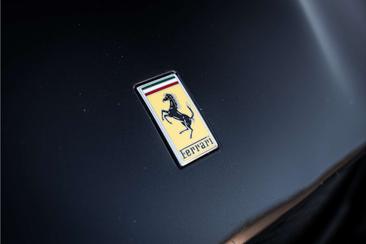 Ferrari 812 Superfast — photo 42