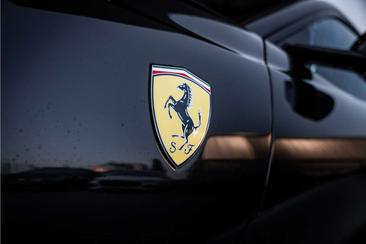 Ferrari 812 Superfast — photo 46