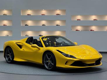 Ferrari F8 Spider — photo 7