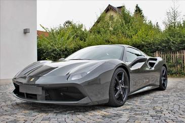 Ferrari 488 — photo 2