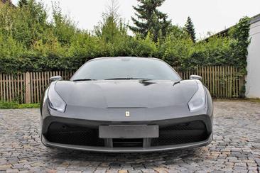 Ferrari 488 — photo 4