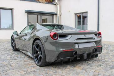 Ferrari 488 — photo 7