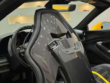 Ferrari F8 Spider — photo 21