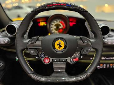 Ferrari F8 Spider — photo 23