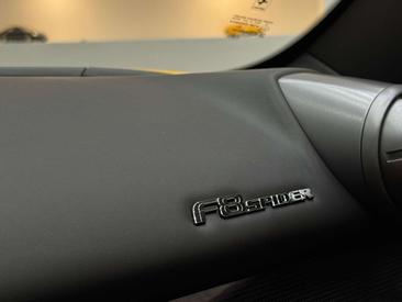 Ferrari F8 Spider — photo 24
