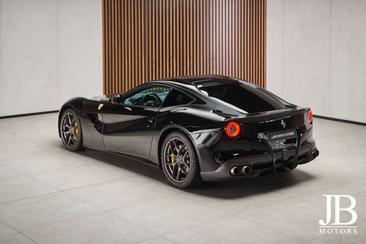 Ferrari F12 Berlinetta — photo 2