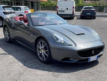 Ferrari California — photo 3
