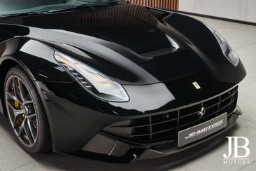 Ferrari F12 Berlinetta — photo 7