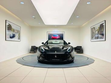 Ferrari F12 Berlinetta — photo 8