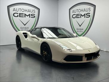 Ferrari 488 — photo 16
