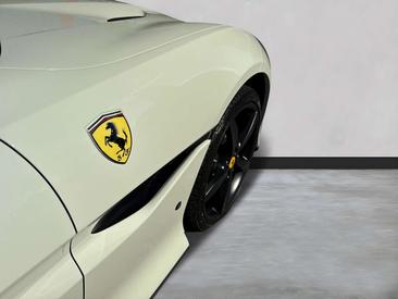 Ferrari Portofino — photo 9