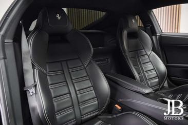 Ferrari F12 Berlinetta — photo 25