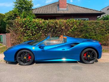 Ferrari 488 Spider — photo 4