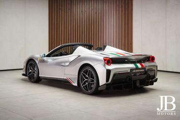 Ferrari 488 Spider — photo 17
