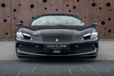 Ferrari 296 GTS — photo 2