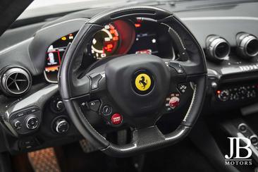 Ferrari F12 Berlinetta — photo 37