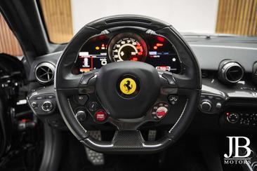 Ferrari F12 Berlinetta — photo 41