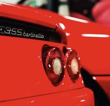 Ferrari F355 — photo 21