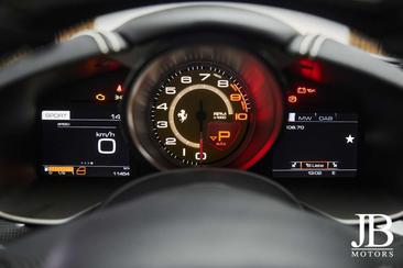 Ferrari F12 Berlinetta — photo 47