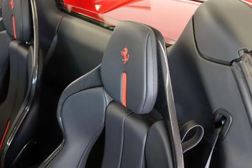 Ferrari 296 GTS — photo 13