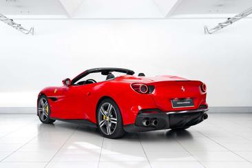 Ferrari Portofino — photo 11
