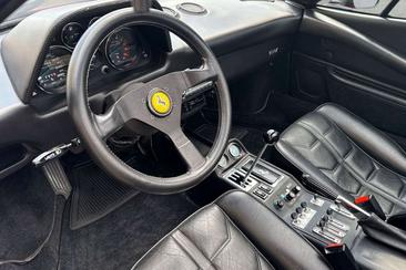 Ferrari 308 GTS — photo 9