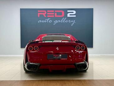 Ferrari 812 Superfast — photo 5