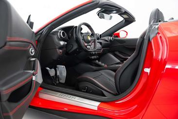 Ferrari Portofino — photo 26