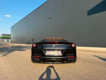 Ferrari Portofino — photo 30